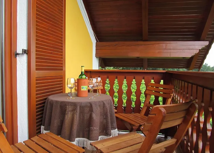 شقة Weingut Schoberhof